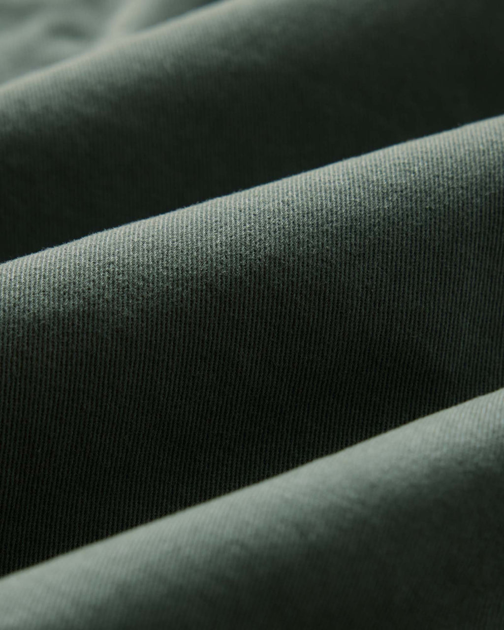 The Apres Short in Organic Deep Sea Foundation Twill