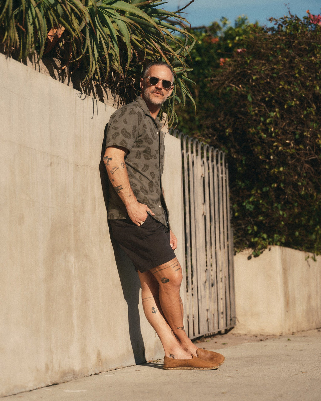 The Apres Short in Organic Faded Black Foundation Twill