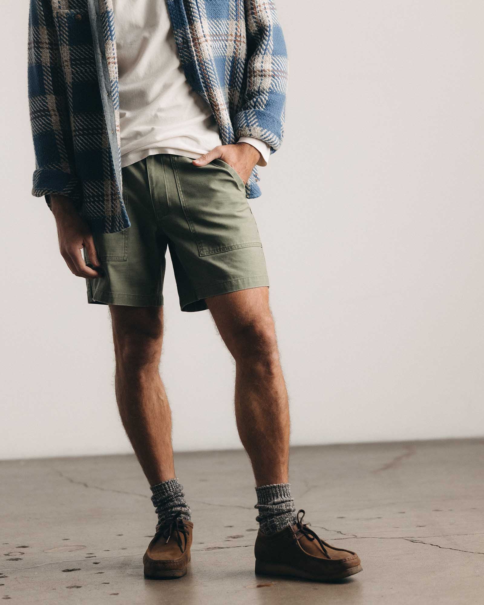 The Surplus Short in Field Olive Reverse Sateen