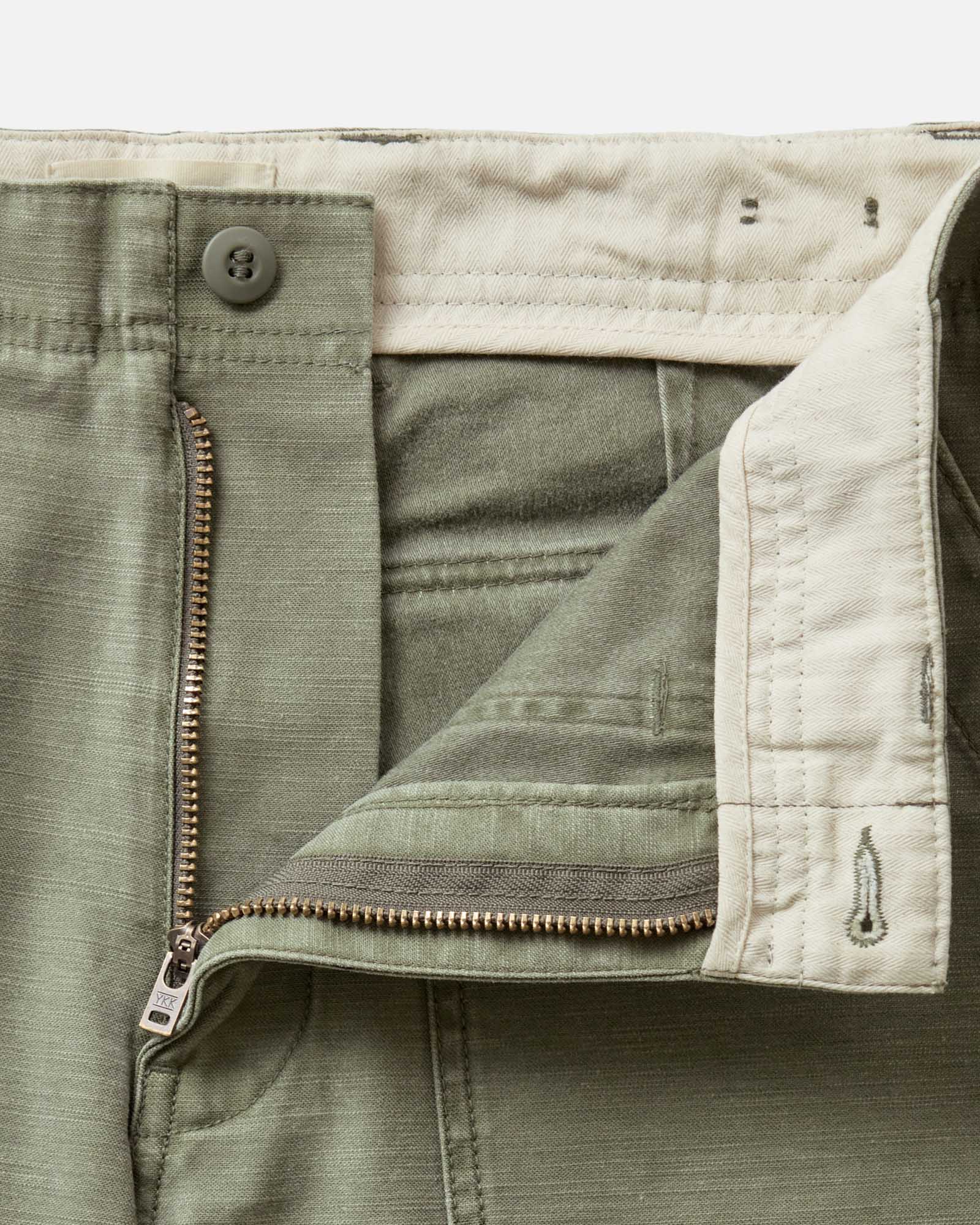The Surplus Short in Field Olive Reverse Sateen